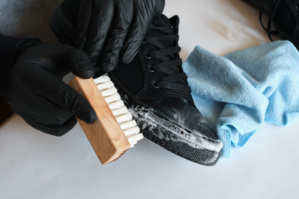 shoe laundry in noida